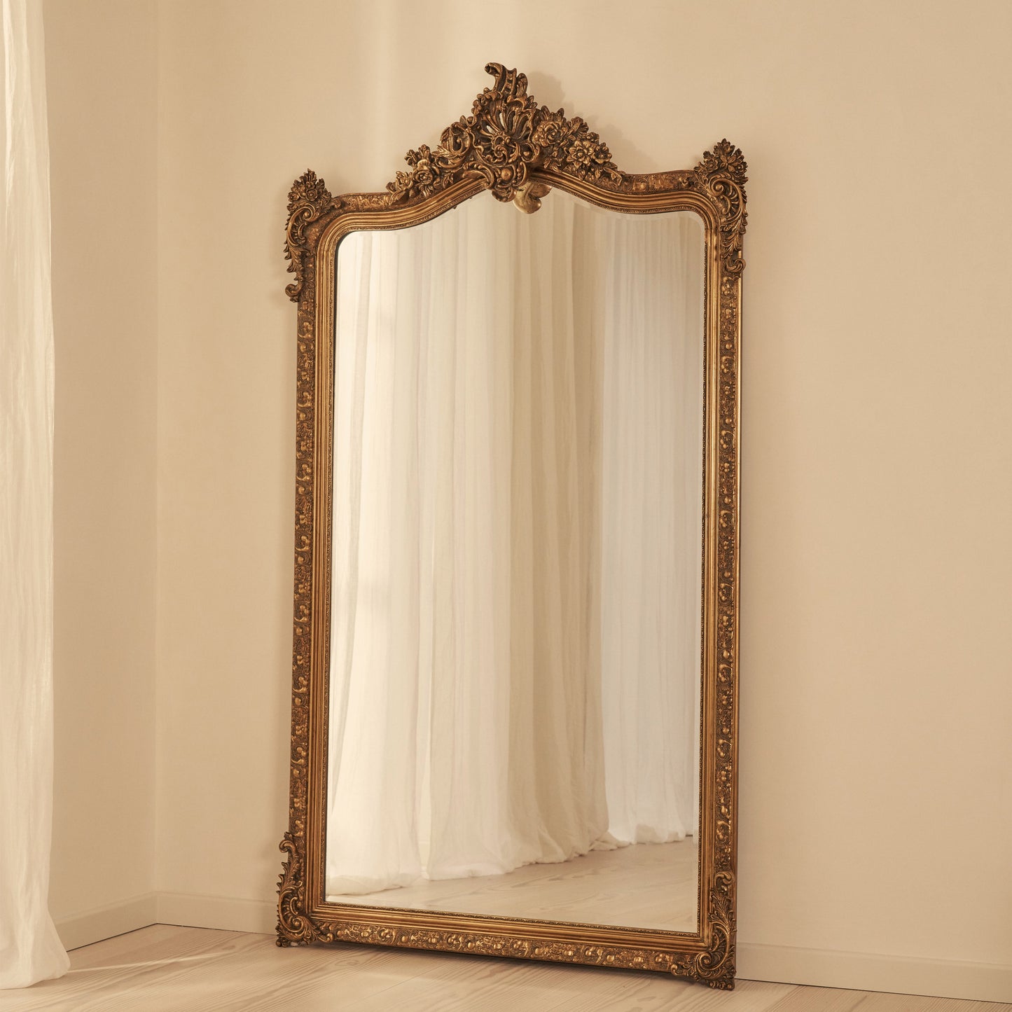 Francesca - Miroir pleine longueur or voûté orné 185 cm x 100 cm