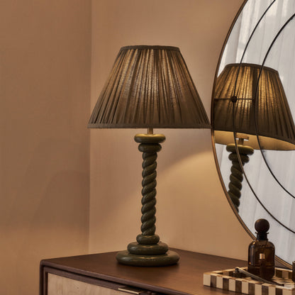 Cordelia - Lampe de table avec abat-jour plissé vert olive