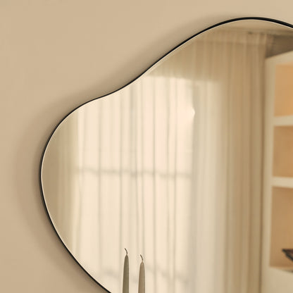 Ava - Miroir Noir en Forme d'Étang Irrégulier 100cm x 70cm