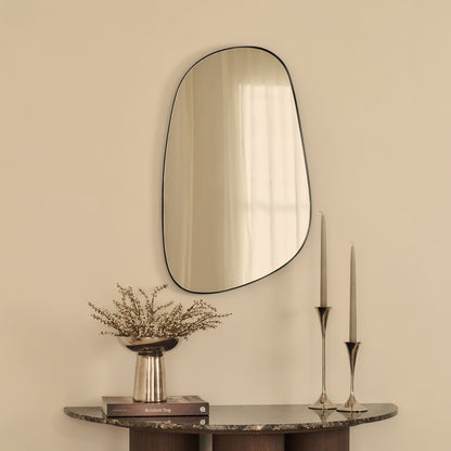 Ava - Miroir irrégulier en forme de pierre noire 75 cm x 45 cm
