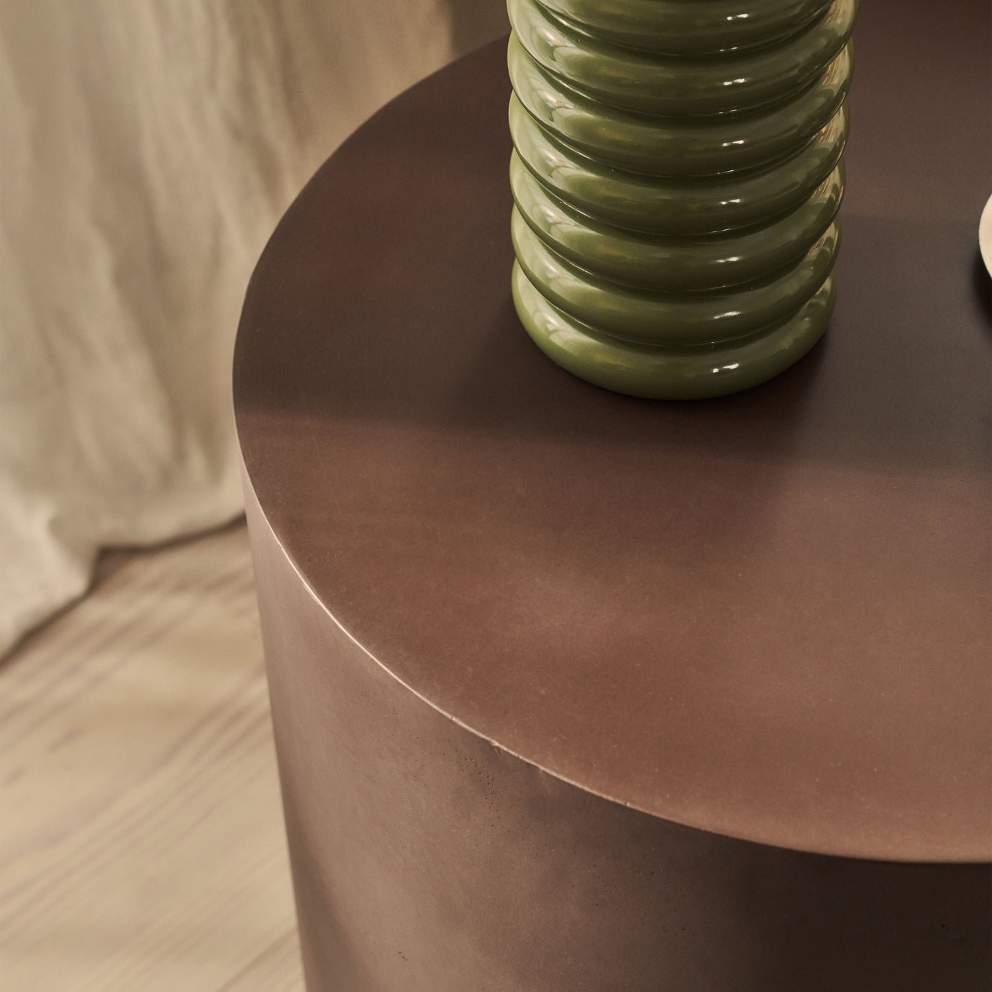 Angelo - Table d'appoint ronde minimaliste chocolat brun