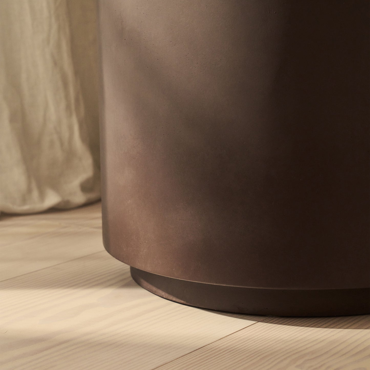 Angelo - Table d'appoint ronde minimaliste chocolat brun