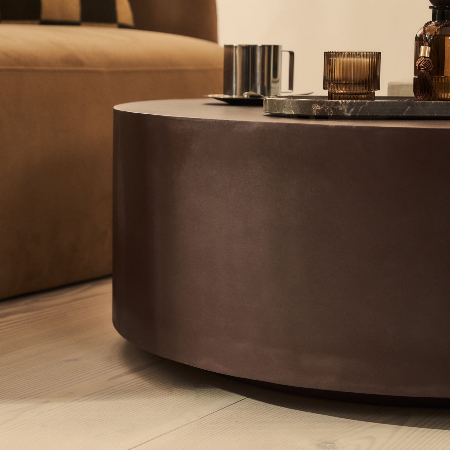 Angelo - Table basse ronde minimaliste chocolat grande