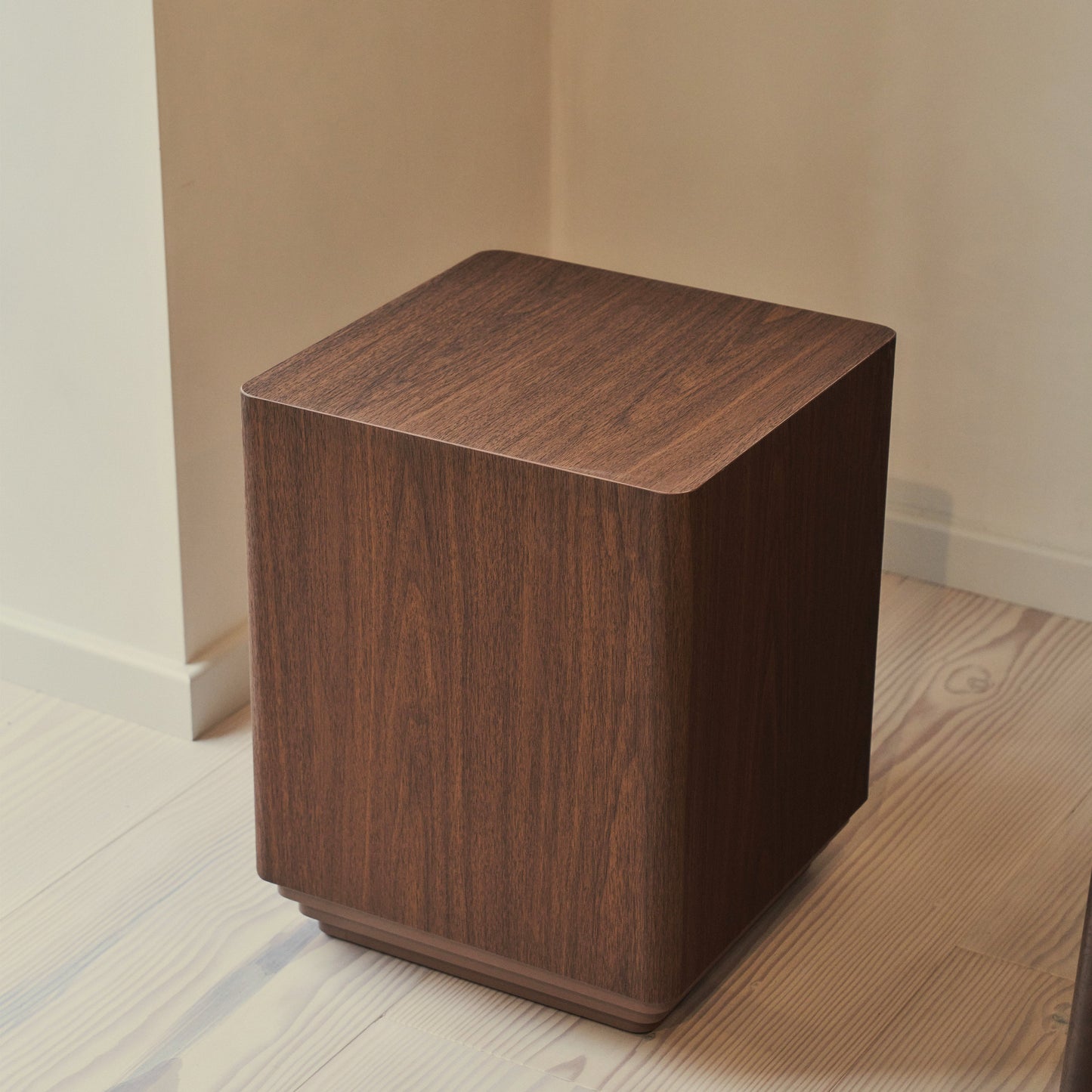 Luciana - Table d'appoint rectangulaire en bois foncé