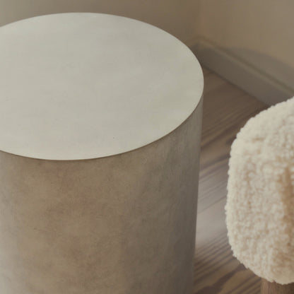 Luciana - Table d'appoint ronde en béton