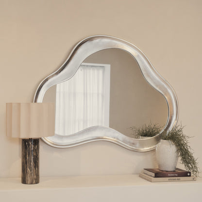 Riva - Miroir irrégulier en forme d'étang brossé chrome 98cm x 89cm