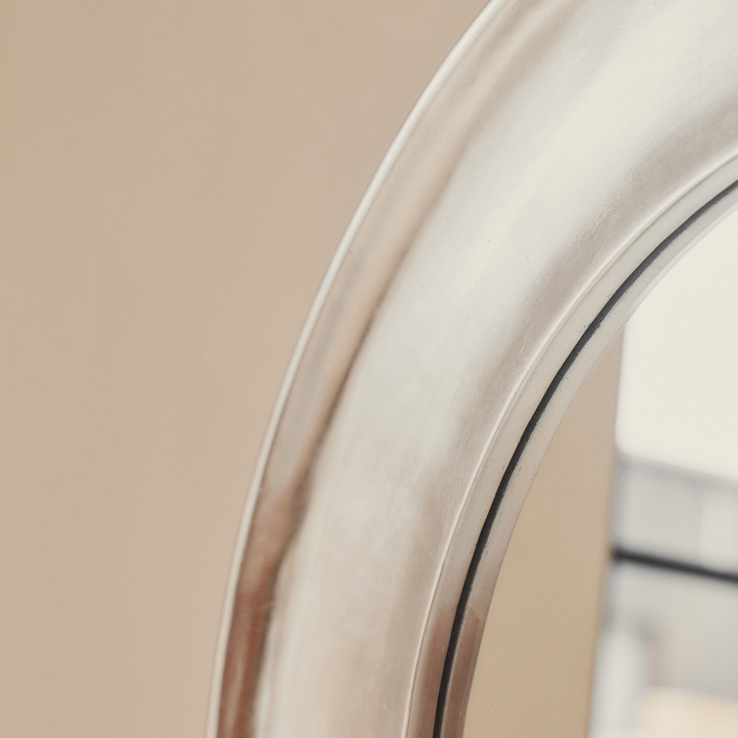 Porta - Miroir grand format arqué brossé chrome 180cm x 70cm