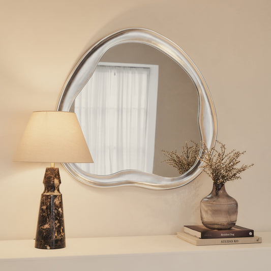 Riva - Miroir irrégulier en forme d'étang brossé chrome 90 cm x 85 cm