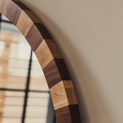 Tessera - Miroir Rond en Bois Clair et Foncé à Damier 90cm x 90cm