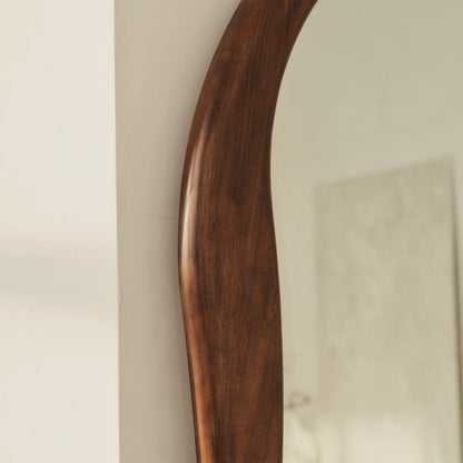 Arcurva - Miroir irrégulier extra grand pleine longueur en bois foncé 190cm x 120cm