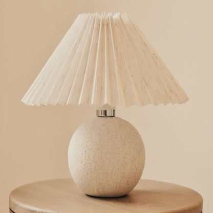 Corsica - Lampe de Table en Céramique Pierre avec Abat-jour Plissé