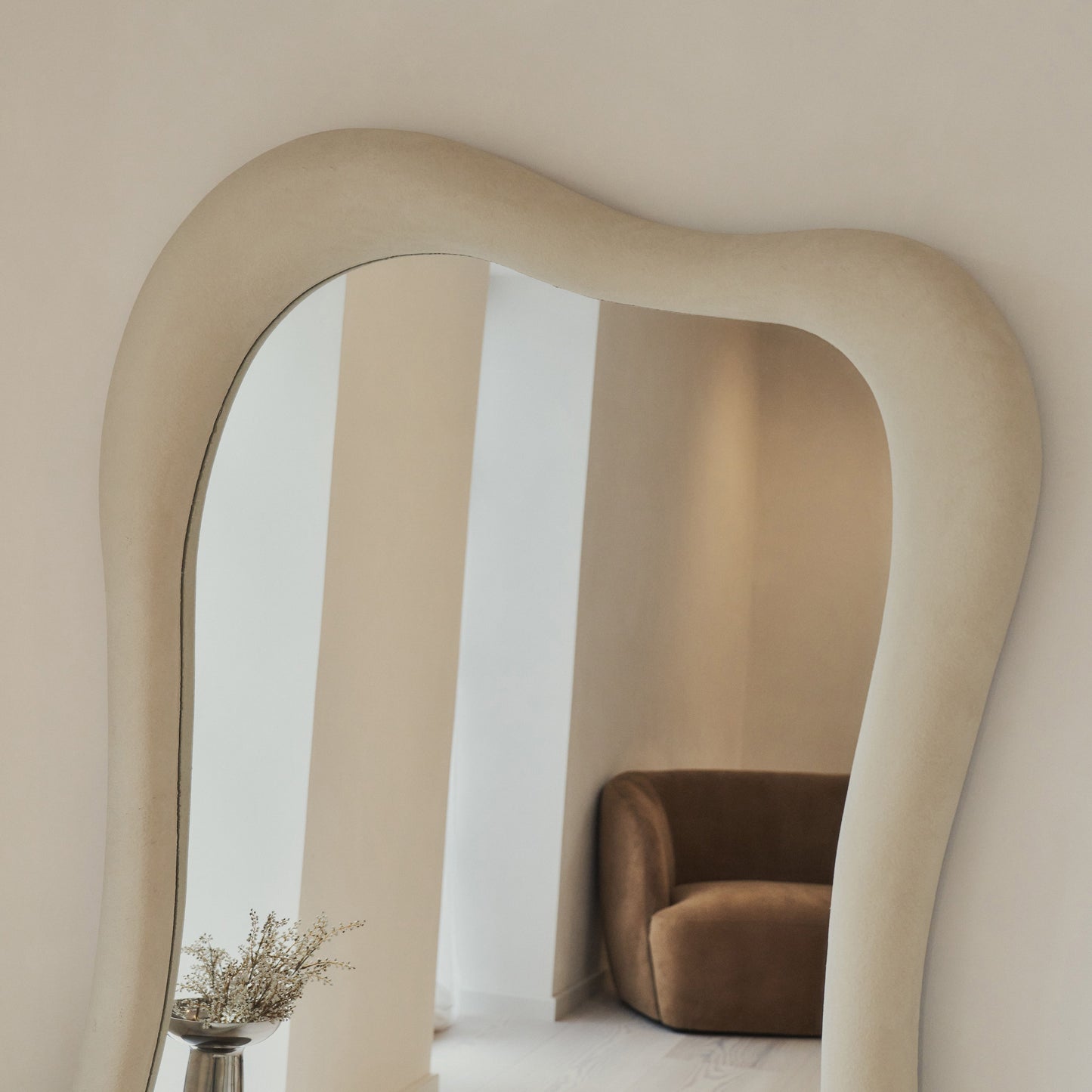 Wabi-Sabi - Miroir irrégulier en béton extra grand pleine longueur 190cm x 130cm
