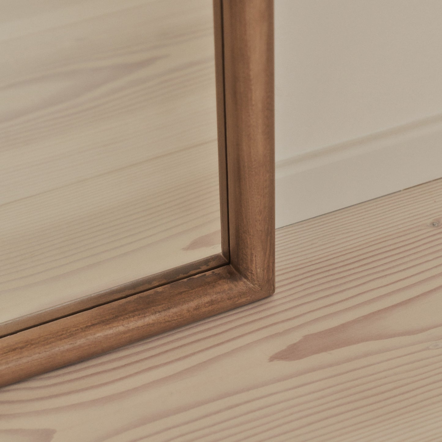 Amora - Miroir en bois chaud grand format plein pied arche 172cm x 60cm